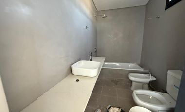 VENTA DUPLEX 4 AMB TOWN KIRI -  Nordelta - Departamento 3 habitaciones UF 212