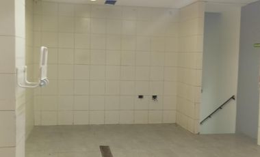 ALQUILER DE IMPECABLE LOCAL GASTRONOMICO