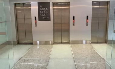 Edificio comercial a la venta en Microcentro