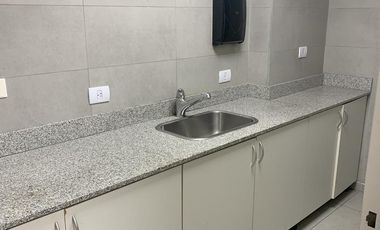 Edificio comercial a la venta en Microcentro