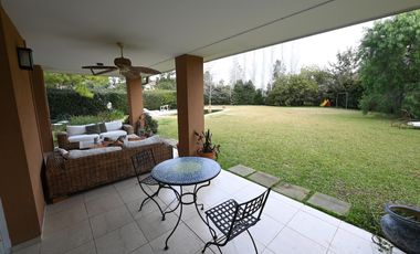 Casa en  venta en Los Ceibos Club de Campo