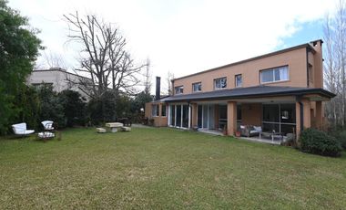 Casa en  venta en Los Ceibos Club de Campo