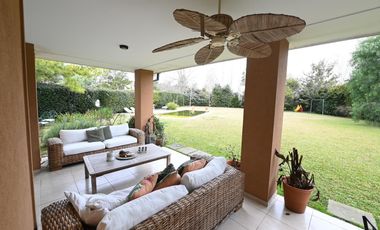 Casa en  venta en Los Ceibos Club de Campo