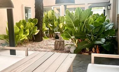 Casa en alquiler en  El Encuentro de 3 dormitorios con laguna