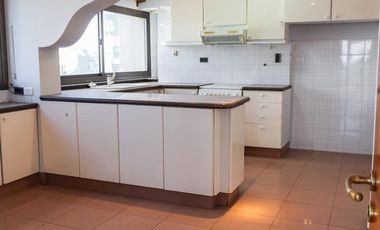 NUEVA CORDOBA - HIPOLITO IRIGOYEN Nº 584 - PISO CATEGORIA!