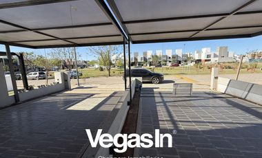 LA CALANDRIA - DUPLEX A ESTRENAR - FRENTE A PLAZA!