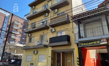 Monoambiente con Cochera en  Alquiler en Villa Ballester-  Excelente ubicación