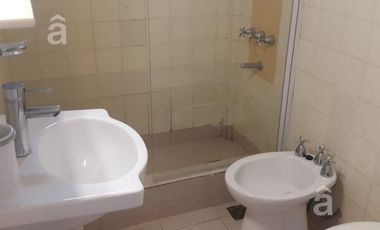 Departamento en Alquiler en Villa Ballester 2 Ambientes Amplios - Bajas Expensas