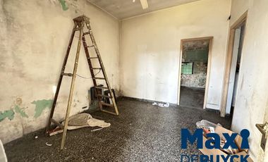 Casa 3 ambientes a reciclar, Quilmes Sur