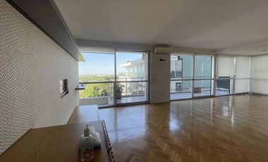 Departamento Venta o Alquiler  de 4 ambientes – Piso Alto – Edificio Panedile