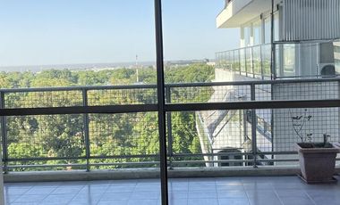 Departamento Venta o Alquiler  de 4 ambientes – Piso Alto – Edificio Panedile