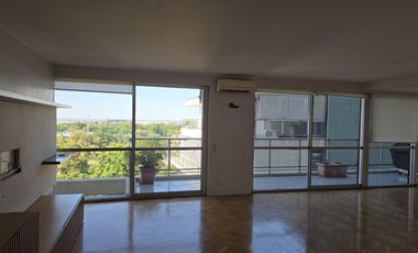 Departamento Venta o Alquiler  de 4 ambientes – Piso Alto – Edificio Panedile