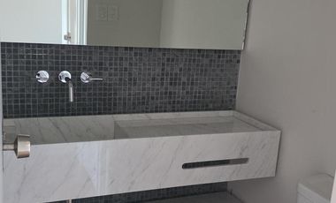 Departamento Venta o Alquiler  de 4 ambientes – Piso Alto – Edificio Panedile