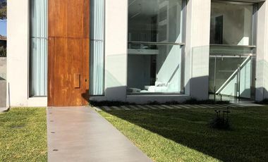 Venta Departamento de 3 ambientes en Vicente Lopez