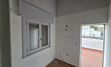VENTA CASA MULTIFAMILIAR EN VILLA ADELINA