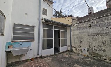VENTA CASA MULTIFAMILIAR EN VILLA ADELINA