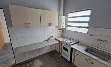 VENTA CASA MULTIFAMILIAR EN VILLA ADELINA