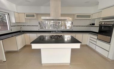 Casa en Village Del Parque