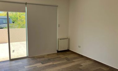 Propiedad a estrenar con Piscina en Fincas de Hudson