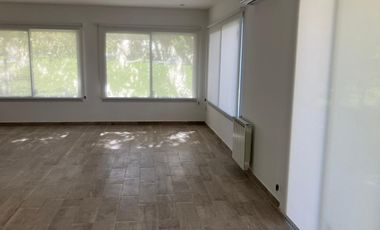 Propiedad a estrenar con Piscina en Fincas de Hudson