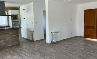 Propiedad a estrenar con Piscina en Fincas de Hudson