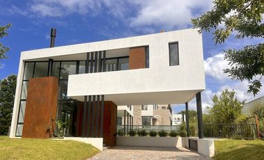 Casa en Fincas de Hudson