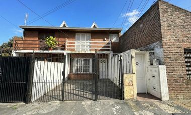 Duplex de 3 dormitorios en Quilmes Oeste