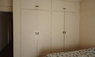 Departamento de 3 ambientes en olivos