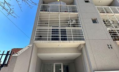 Vendo Monoambiente Apto Profesional en San Miguel