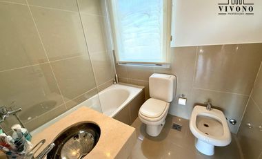 Casa en Venta en Haras Santa Maria Barrio Los Robles - 6 ambientes