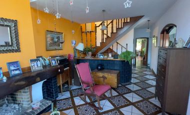 VENTA CASA 6 AMBIENTES EN CARAPACHAY