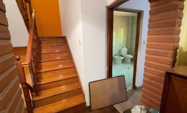 VENTA CASA 6 AMBIENTES EN CARAPACHAY