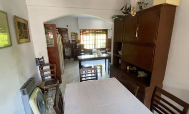 VENTA CASA 6 AMBIENTES EN CARAPACHAY