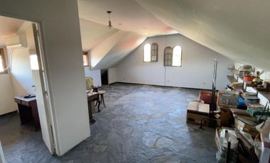 VENTA CASA 6 AMBIENTES EN CARAPACHAY