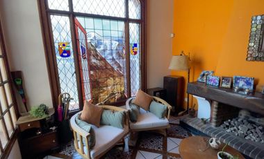 VENTA CASA 6 AMBIENTES EN CARAPACHAY