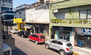 Oficinas en planta Alta calle Buenos Aires