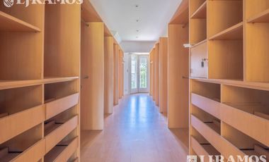 Casa en alquiler de 5 dormitorios en  La Horqueta