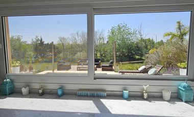 Casa en  alquiler verano en Barrio Las Glorietas, Nordelta, temporada completa 2026