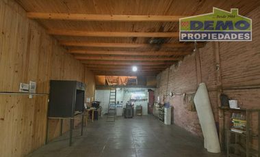 Local en Grand Bourg