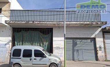 Local en Grand Bourg