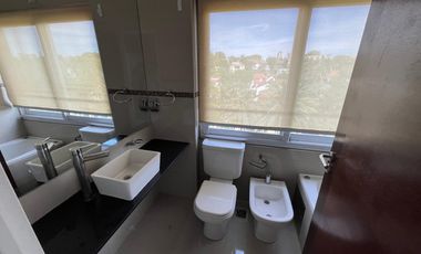 Departamento en venta, en Vte. Lopez, edifico full amenities, vigilancia permanente, cochera.