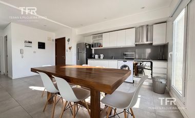 Costa Esmeralda – Venta · 3 Ambientes · Primer Piso con Balcón y Cochera