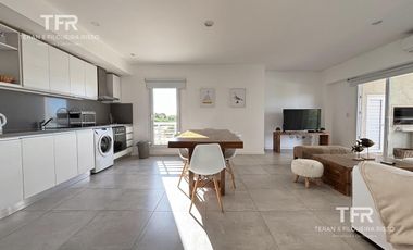 Costa Esmeralda – Venta · 3 Ambientes · Primer Piso con Balcón y Cochera