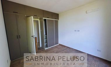 VENTA DEPARTAMENTO MORENO CENTRO