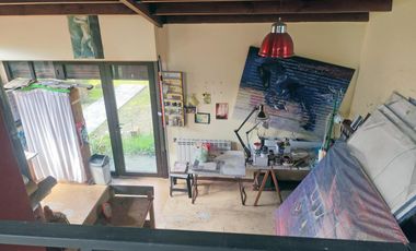 Dos viviendas independientes con quincho