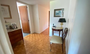 Departamento en Acassuso  3 Dorm y dependencia, vista hipodromo