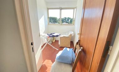 Departamento en Acassuso  3 Dorm y dependencia, vista hipodromo