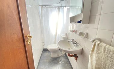 Departamento en Acassuso  3 Dorm y dependencia, vista hipodromo