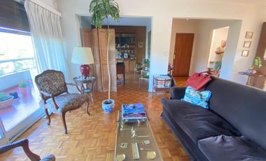 Departamento en Acassuso  3 Dorm y dependencia, vista hipodromo