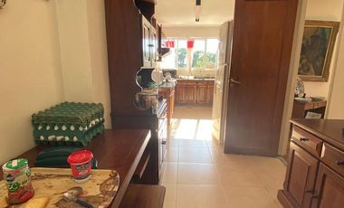 Departamento en Acassuso  3 Dorm y dependencia, vista hipodromo